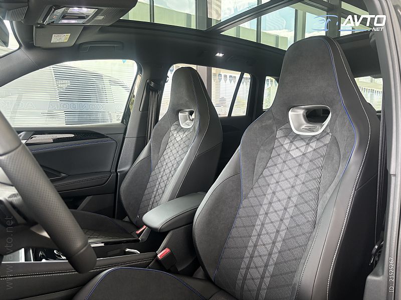 Volkswagen Tiguan R-Line 4JOY 2.0 TDI DSG - BLACK STYLE - NA ZALOGI